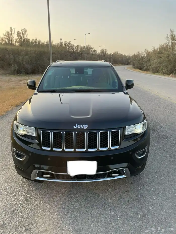 جراند شيروكي بانوراما 8V مالك اول فل كامل 2015 41