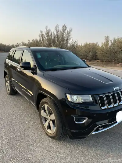 جراند شيروكي بانوراما 8V مالك اول فل كامل 2015 30
