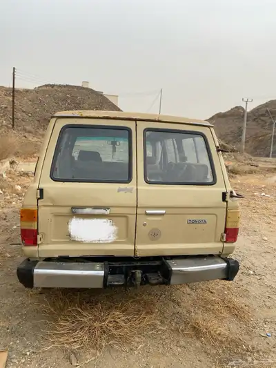 لاندكروزر خليجي موديل 85 0