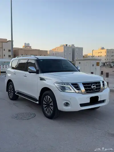 نيسان بلاتينيوم 2019 فل كامل سعودي ممشى قليل . 1