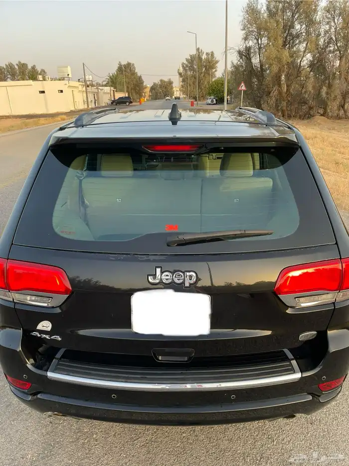 جراند شيروكي بانوراما 8V مالك اول فل كامل 2015 43