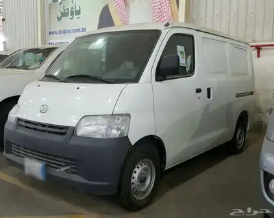 دباب ديهاتسو للإيجار الشهري أو السنوي 3