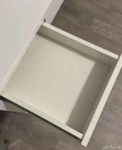 مكتب 2