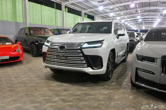جيب لكزس LX600 2024 BB شبه جديد 2