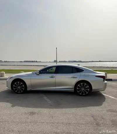 لكزس LS350 (BB) 2021 2