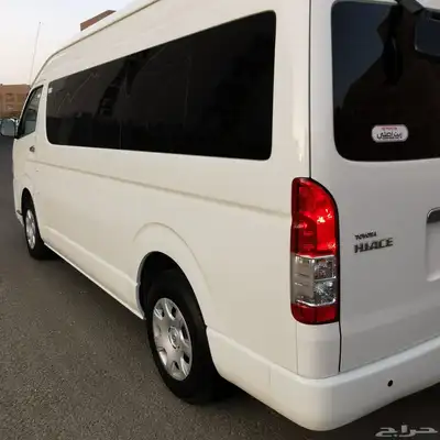تويوتا هايس 2015 بنزين GL 14