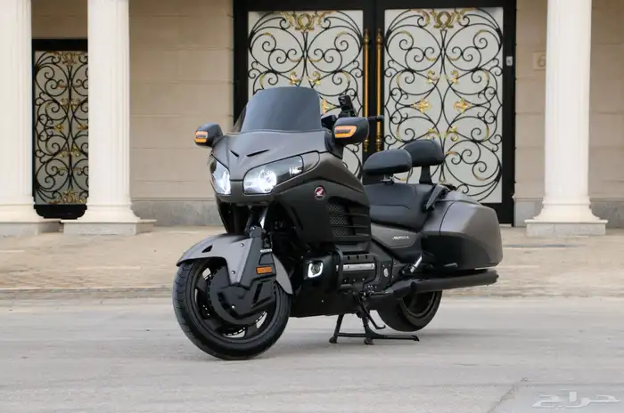 دباب هوندا قولد وينق Honda Goldwing F6B 2017 0