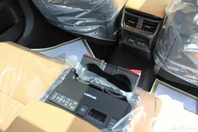 لكزس - ES350 CC - بريمي - 2025 21