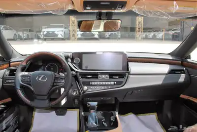 لكزس - ES350 CC - بريمي - 2025 23