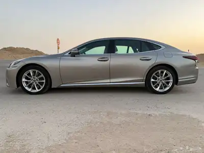 لكزس Ls500 خليجي 4