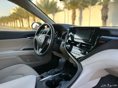 تويوتا كامري 2022 LE هايبرد 12