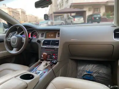 اودي q7مويل 2009 7