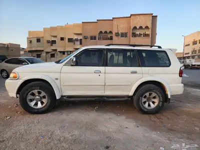 جيب متسبيشي ناتيفا 2008 13
