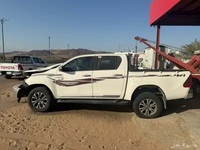 هايلوكس مصدومه في بدر 6