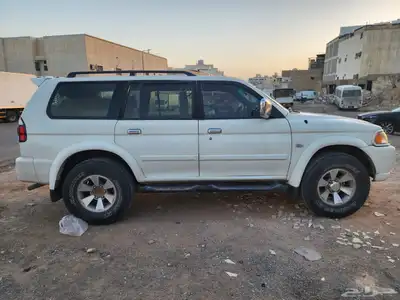 جيب متسبيشي ناتيفا 2008 8