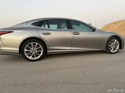 لكزس Ls500 خليجي 13
