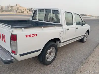 نيسان ددسن 2001 0