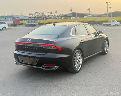 هونداي ازيرا ( بنزين ) 2020 فل كامل اعلى نوع 3
