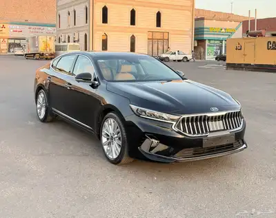 كيا كادينزا ( بنزين 6 سلندر) 2020 فل كامل شبه جديدة للبيع 2
