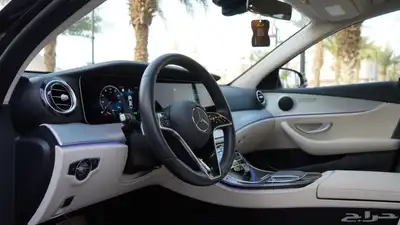 مرسيدس E200 اسود 2022 5