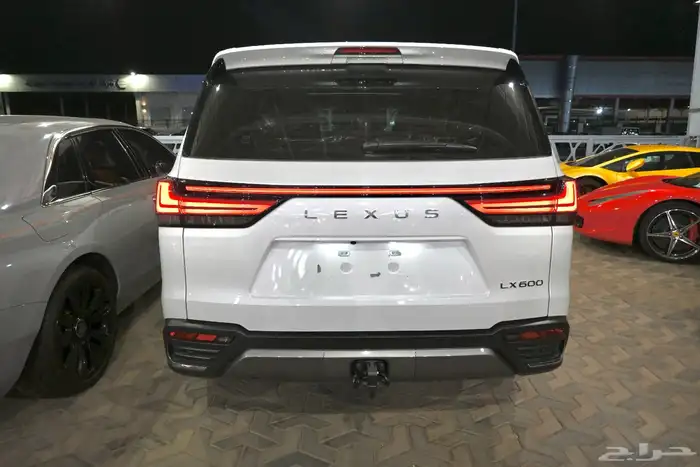 جيب لكزس LX600 2024 BB شبه جديد 4