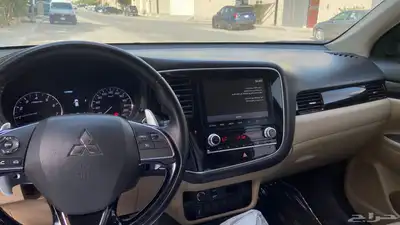متسوبيشي اوتلاندر 11