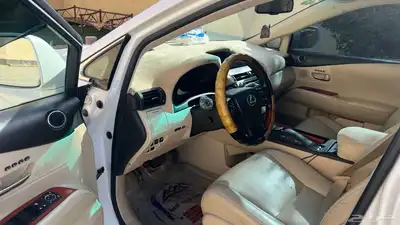لكزس ار اكس 2010 0