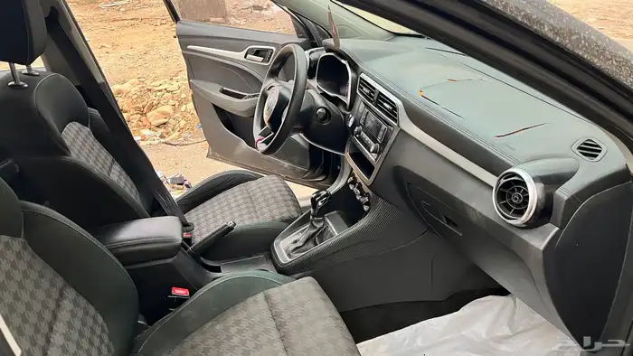 MG zs استاندر2020 21