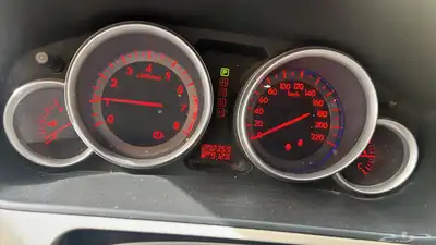 مازدا للبيع مديل 2008 8