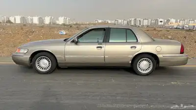 فورد قراند ماركيز 2001 2