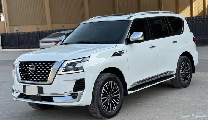 نيسان باترول بلاتينوم 2023 2