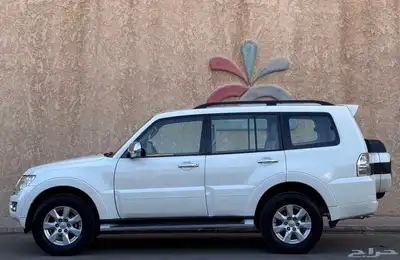 مستبيشي باجيرو GLS 2020 8