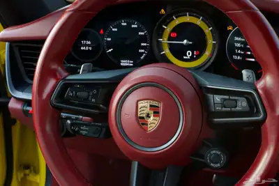 بورش كاريرا911 4 2020 وارد الكويت 22