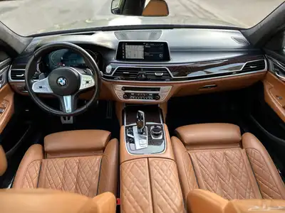 بي ام 2021 740i ضمان وصيانه مجانيه 52