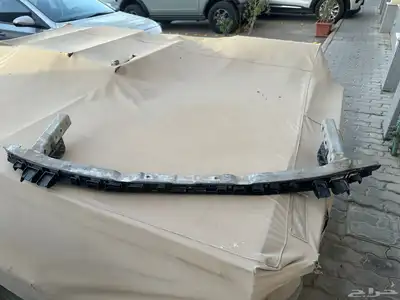 صدام بي ام 520i و اكسسوارات 0