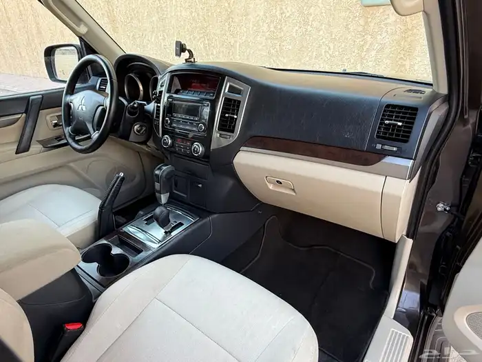 باجيرو 2020 GLS 37