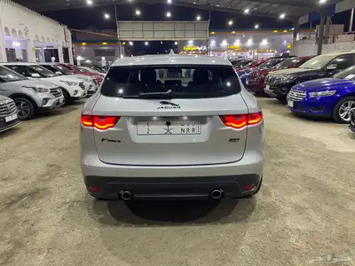 جاكور F pace 2017 فل كامل 7