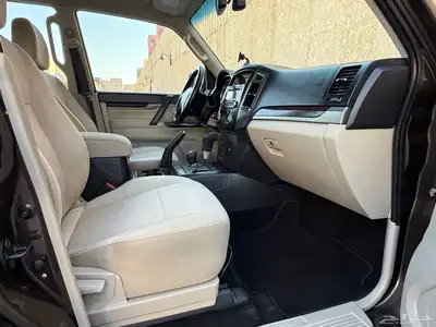 باجيرو 2020 GLS 36