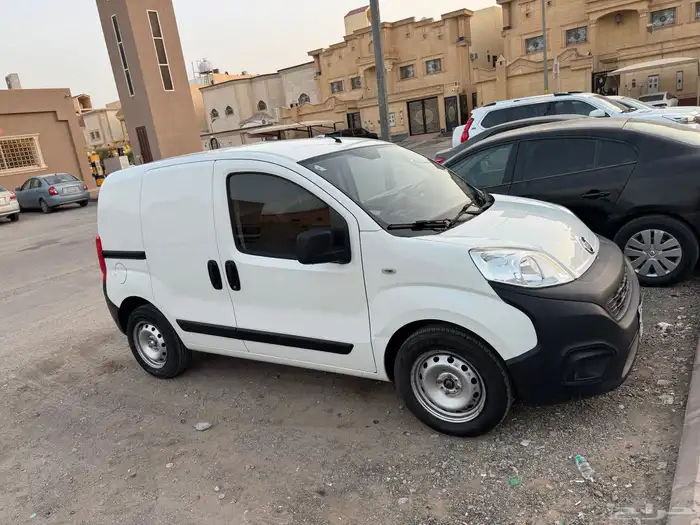 سيارة فيات بضاعة 1