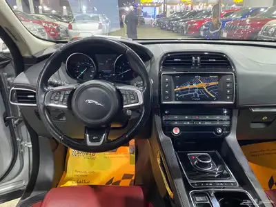 جاكور F pace 2017 فل كامل 18