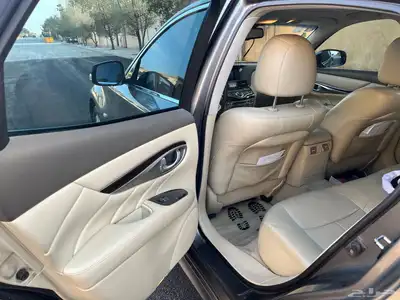 انفنتي Q70 2016 13