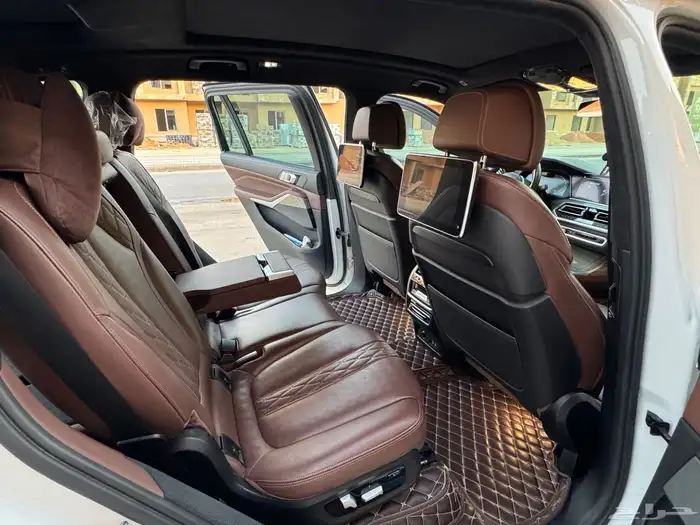 للبيع BMW X7 2020 MKITنظيف جدا for sale 19