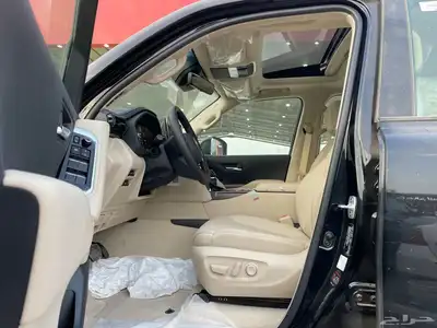 تويوتا لاند كروزر 2025 GXRL4 سعودي(بنزين)3.5L 8