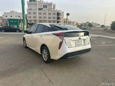 تويوتا بريوس 2017 مخزن ممشى 73 الف بحالة الوكالة 7