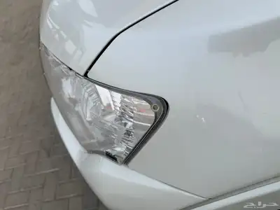ميتسوبيشي باجيرو مخزن بحالة المصنع 13