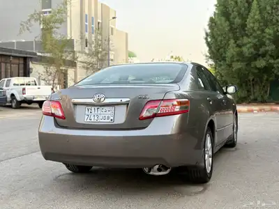 تويوتا كامري 2010 فل كامل للبيع 15