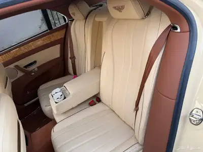 بنتلي فلاينج سبير 2015 مخزنه ممشى 42 الف 13