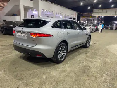 جاكور F pace 2017 فل كامل 8