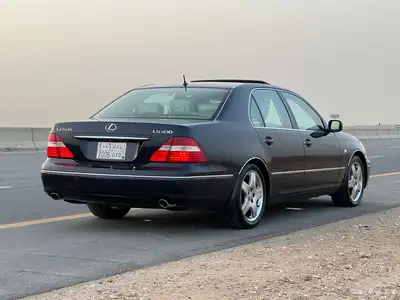 لكزس 2005 نضيف جدا 9