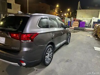 ميتسوبيشي اوتلاندر 2018 9